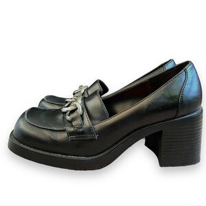 VINTAGE 90s Preppy Twee Chunky Platform Chain Loafers Sz 7.5